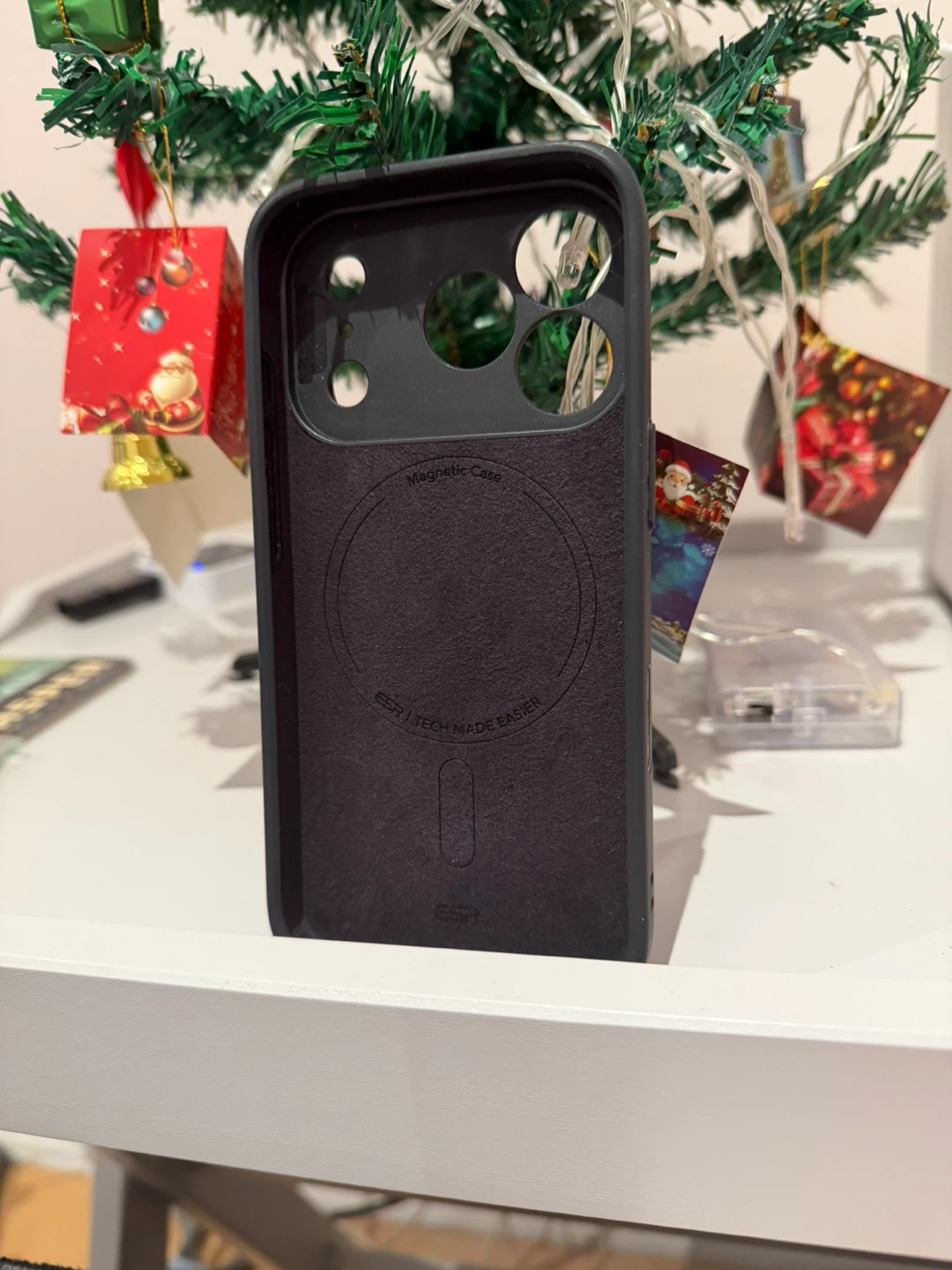 ESR Soft silicone Magnetic stand Case for iPhone 17pro - photo 3