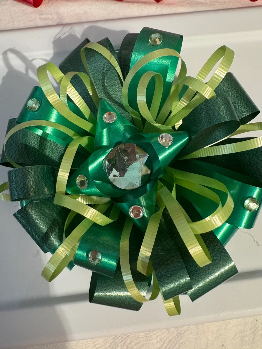 Handmade HOLIDAY Iced out Bows!! 🤩 image indicator(2)