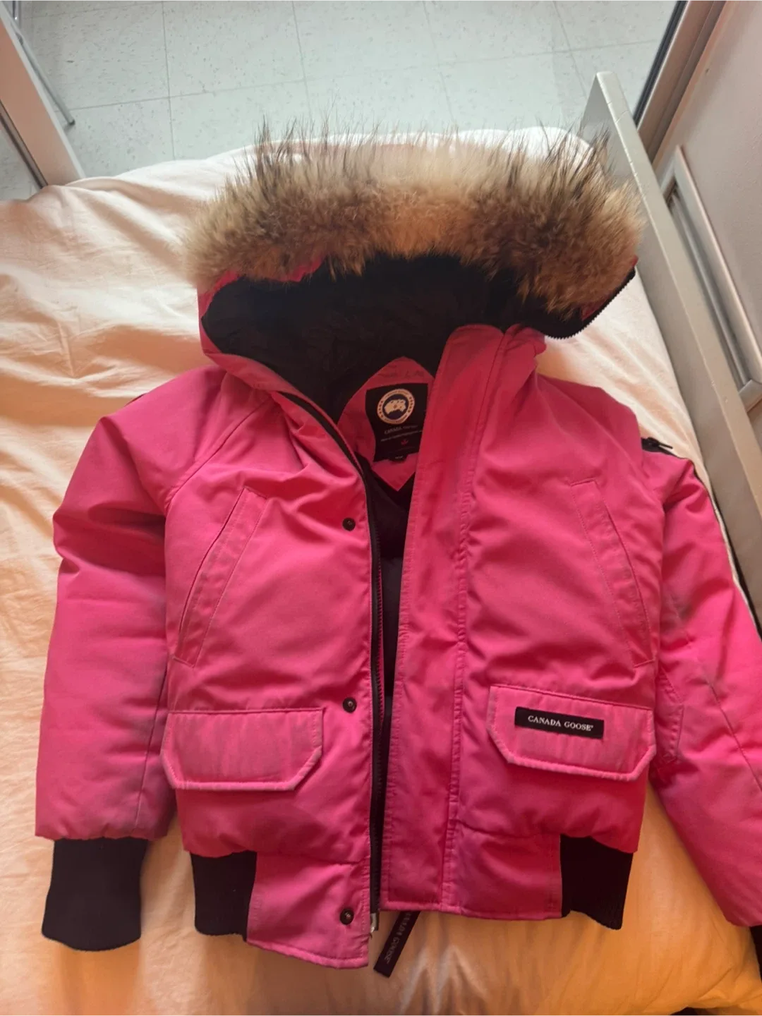 kid Canada Goose Pink Bomber Jacket - Size M/M