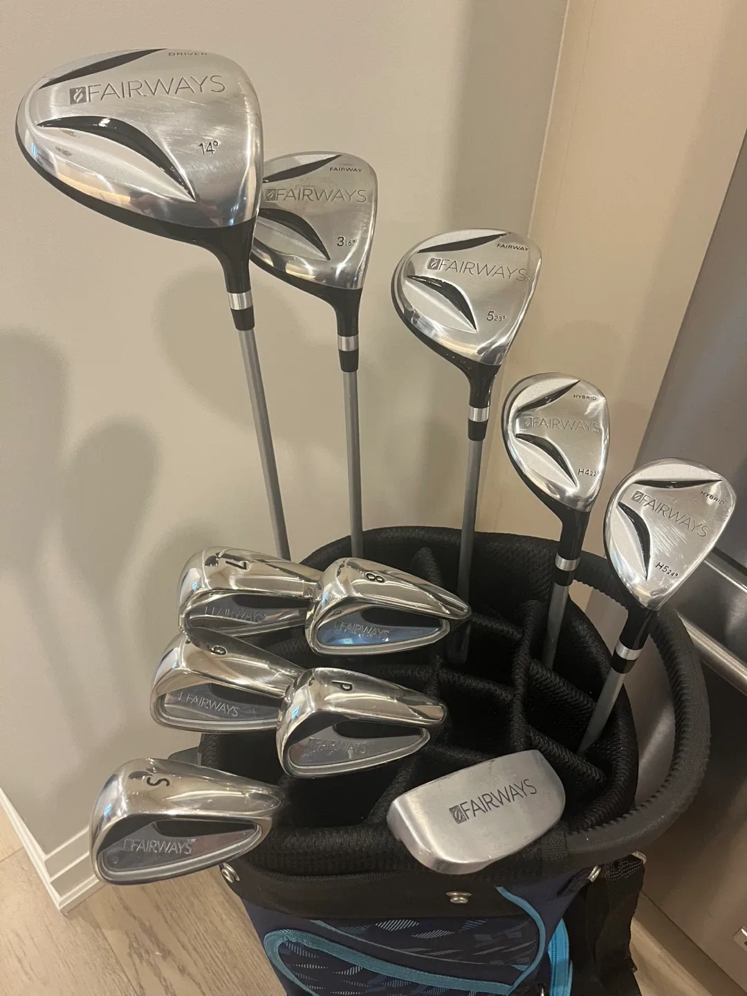 Women’s Golf Club Set - RH