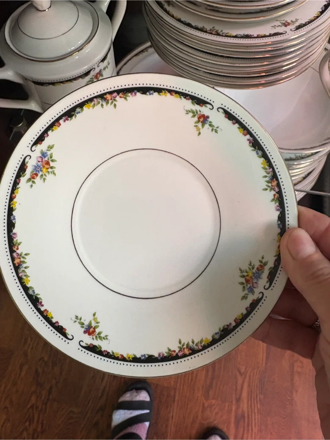 Troy Joshua Maxwell Elements Dishware Set image indicator(2)