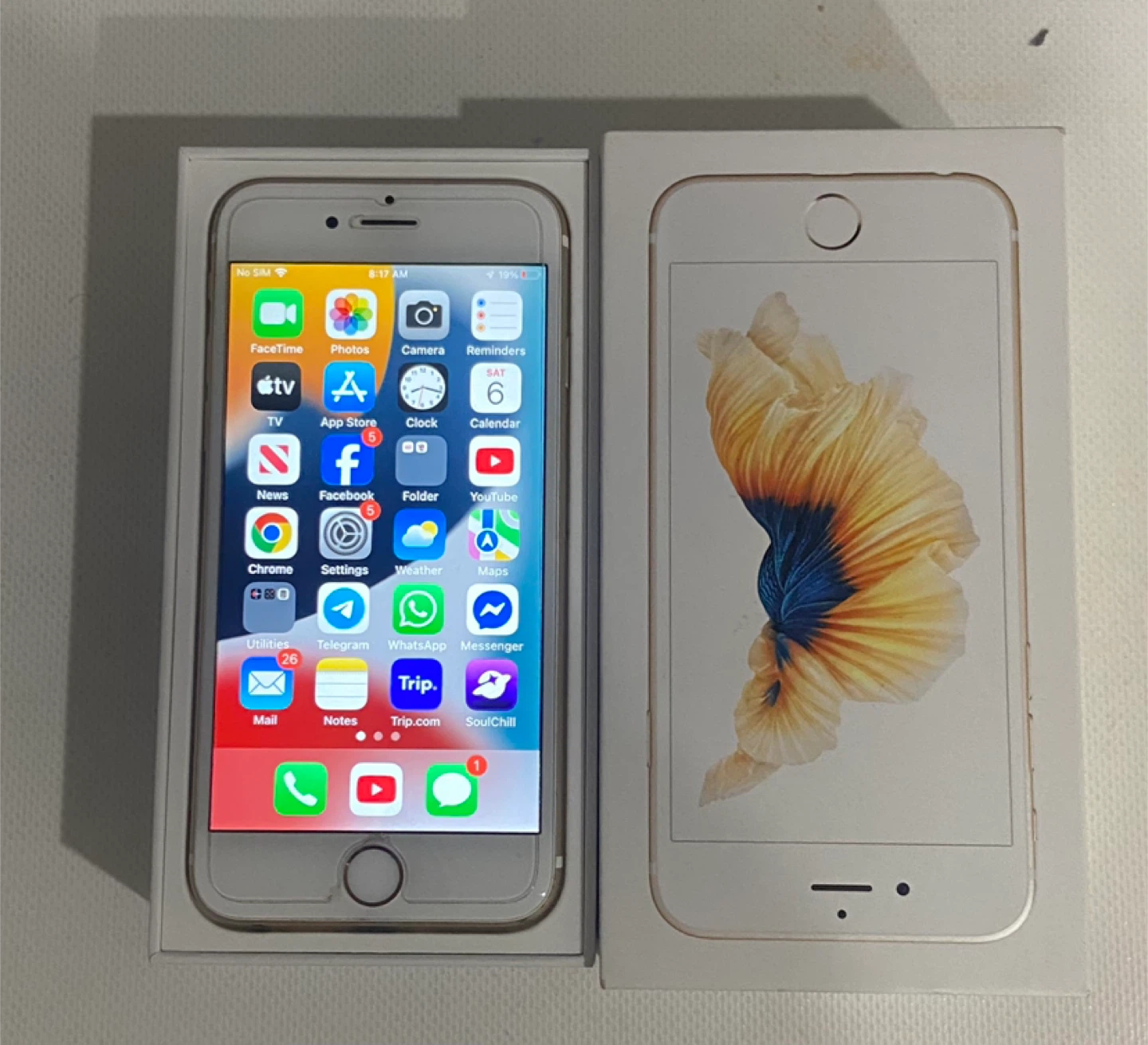 Apple iPhone 6s 64GB Gold