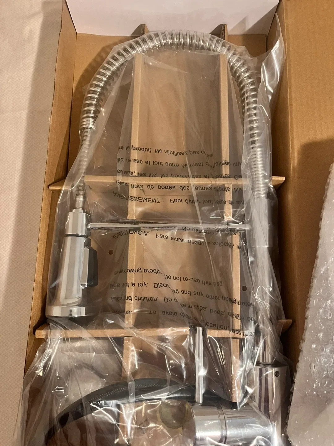 New Elkay Avado Kitchen Faucet LKAV2061CR image indicator(4)