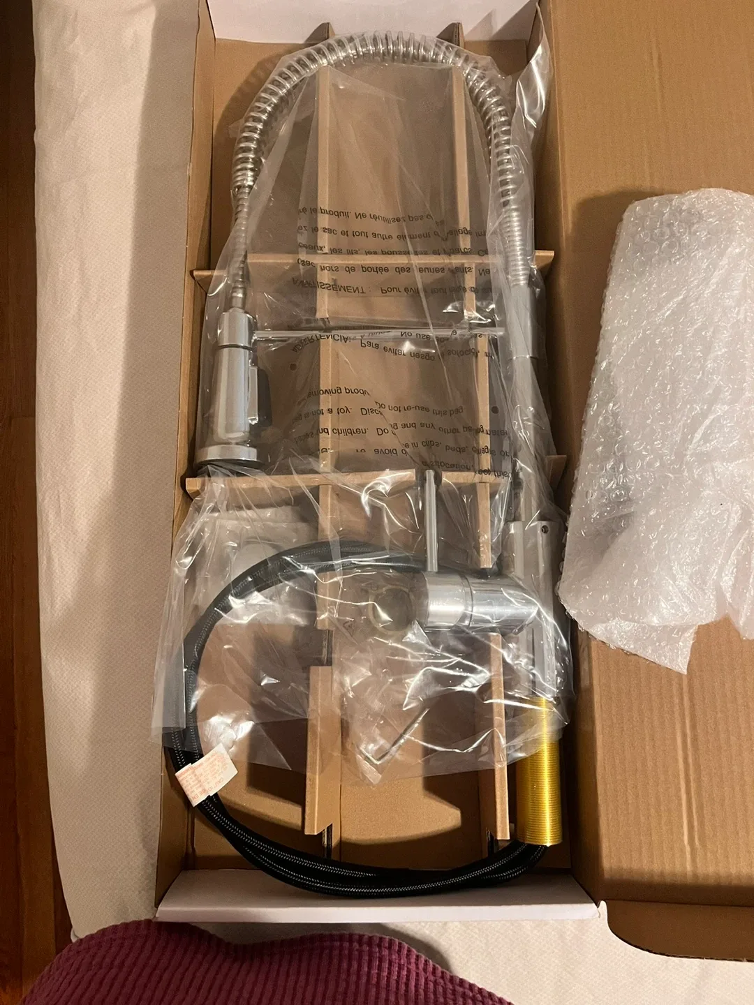 New Elkay Avado Kitchen Faucet LKAV2061CR image indicator(3)