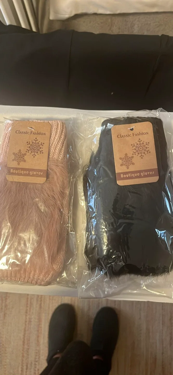 Classic Fashion Boutique Gloves - Black