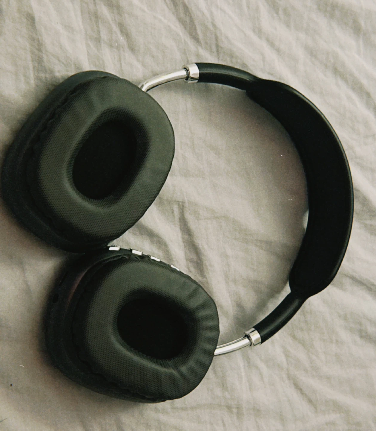 Bluetooth Headphone (Not apple) - photo 3