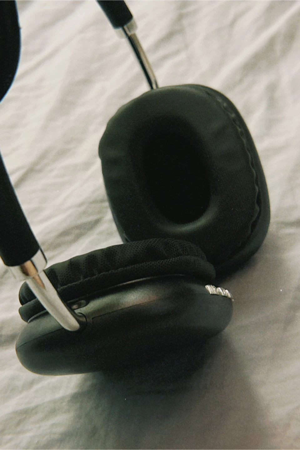 Bluetooth Headphone (Not apple) - photo 4