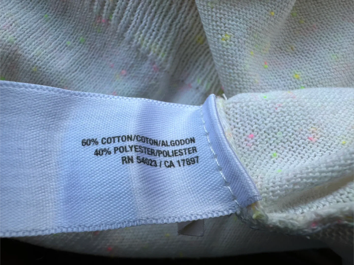 Old Navy Sweater - Size M image indicator(4)