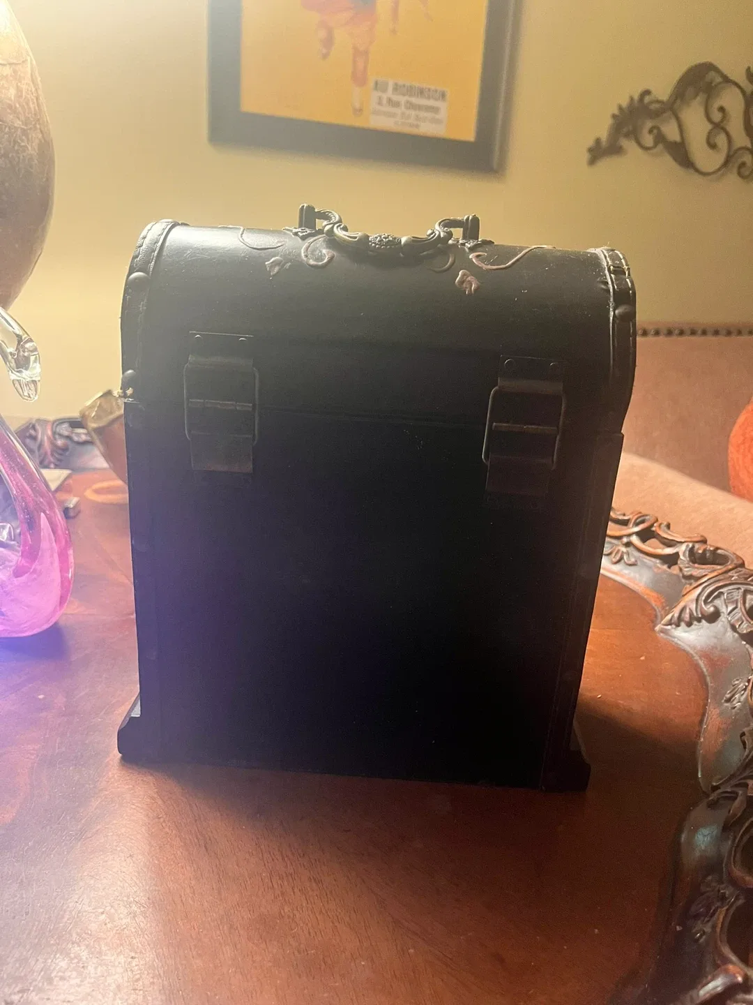 Decorative Treasure Chest Clock image indicator(2)