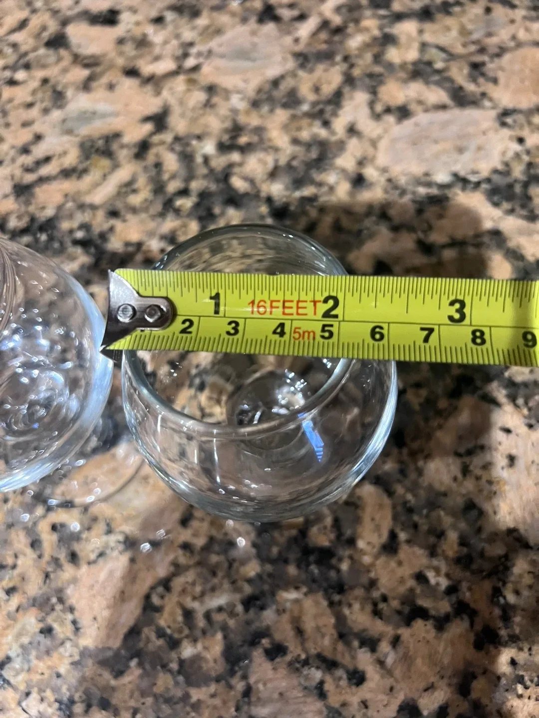 Brandy glasses image indicator(4)