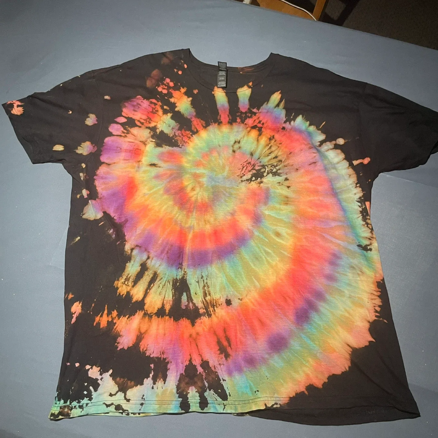 Custom/ Handmade "Reverse dye" Tie Dye T-Shirt image indicator(3)