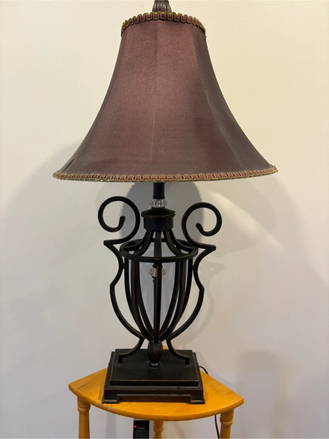Elegant Brown Table Lamp