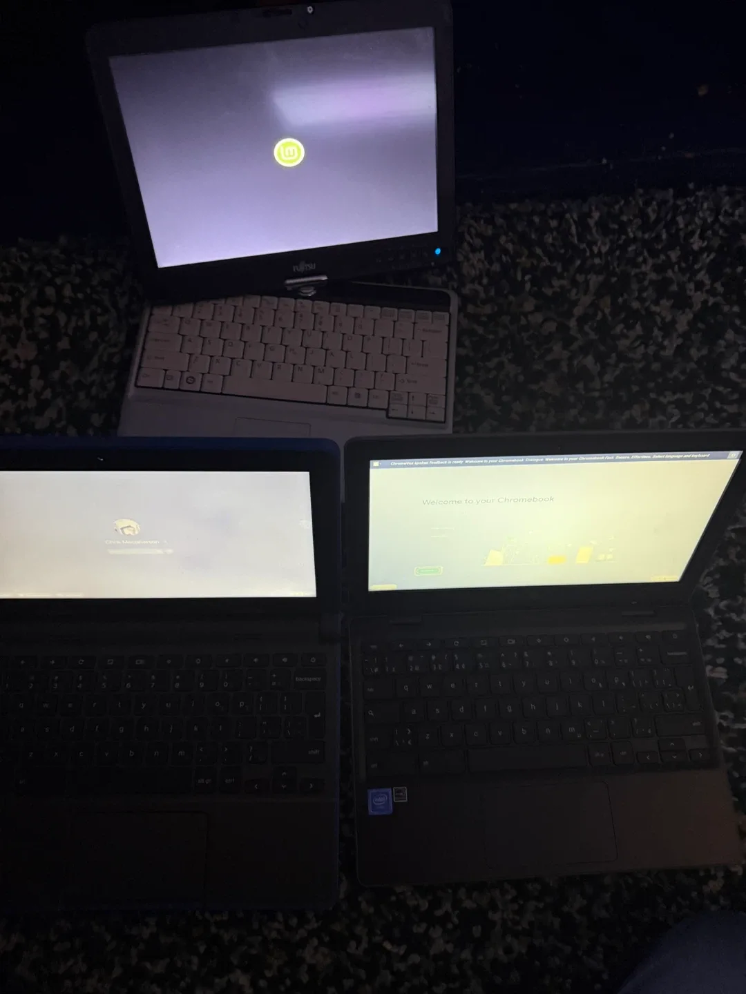Fujitsu apple type , Dell chrome, and Asus chrome Laptops image indicator(2)