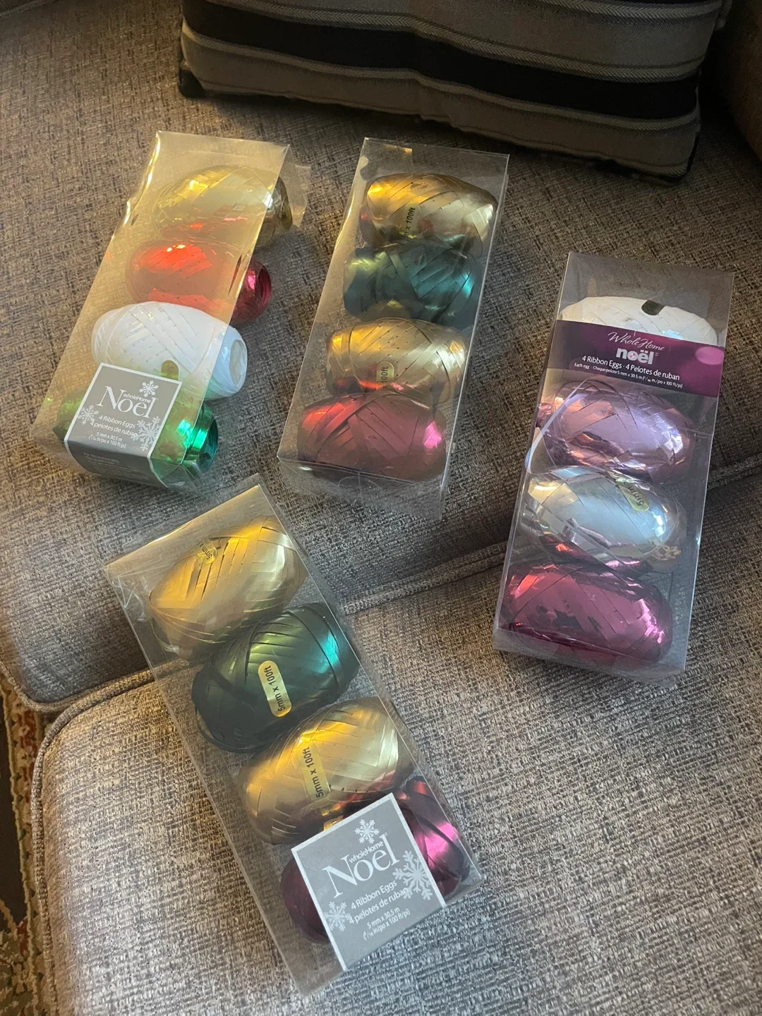 Whole Home Noël Ribbon Eggs (4)