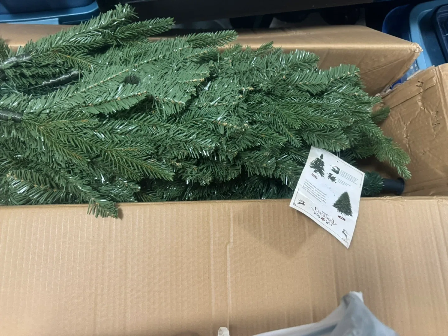 Brand New inBox 6’ realistic tip Christmas tree originally $300 image indicator(7)