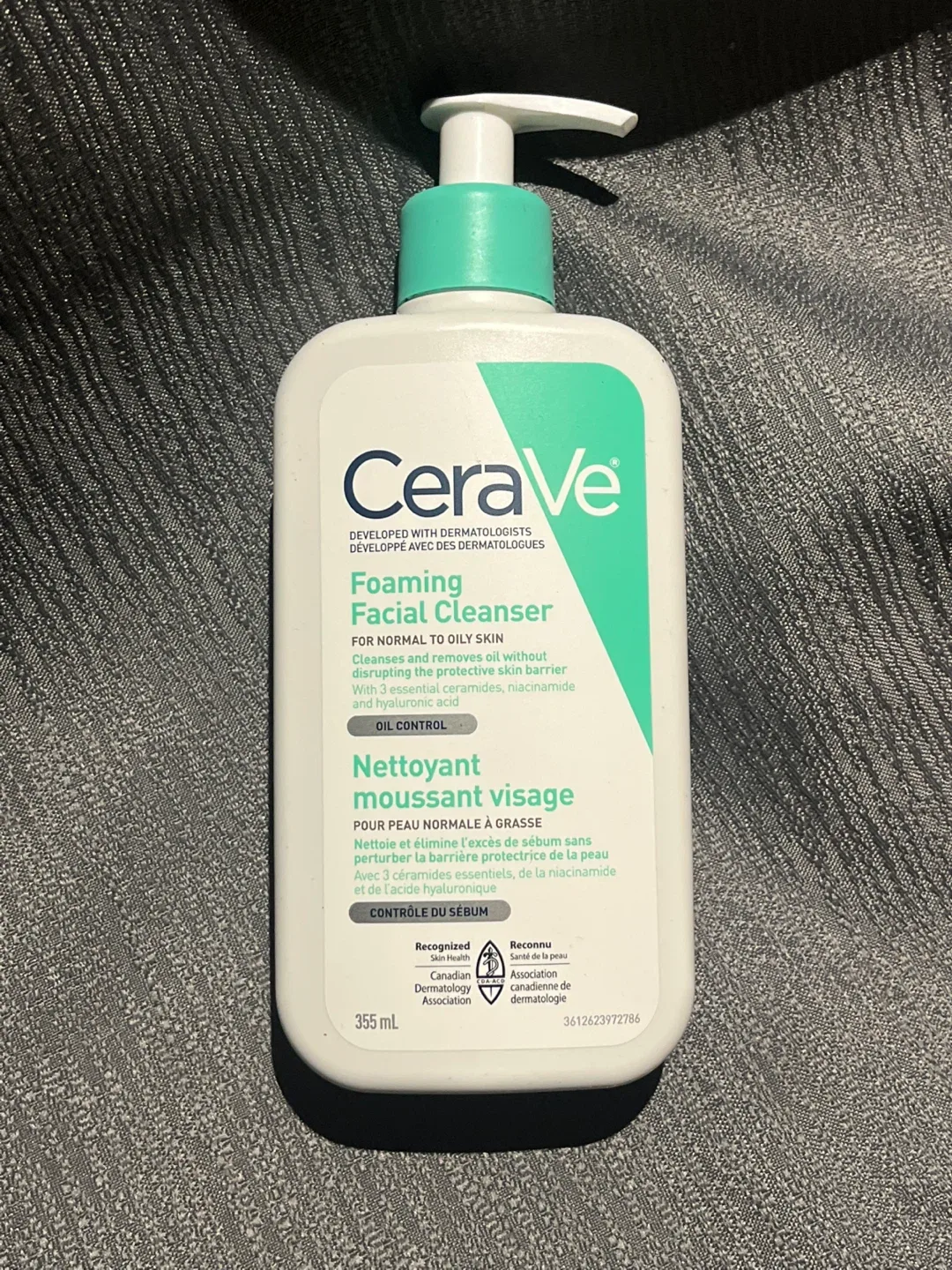 CeraVe Foaming Facial Cleanser for Oily Skin