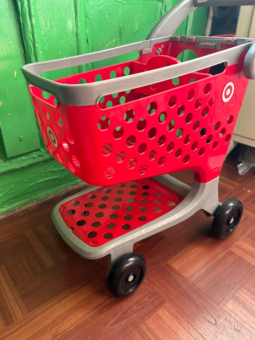 Target shopping cart toy - photo 2