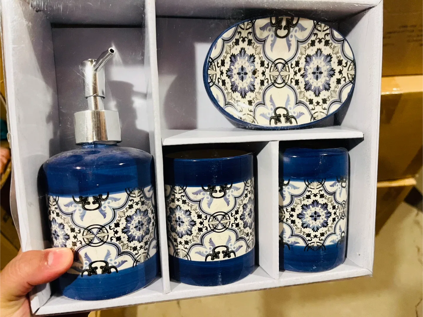 4pc bath ware set new