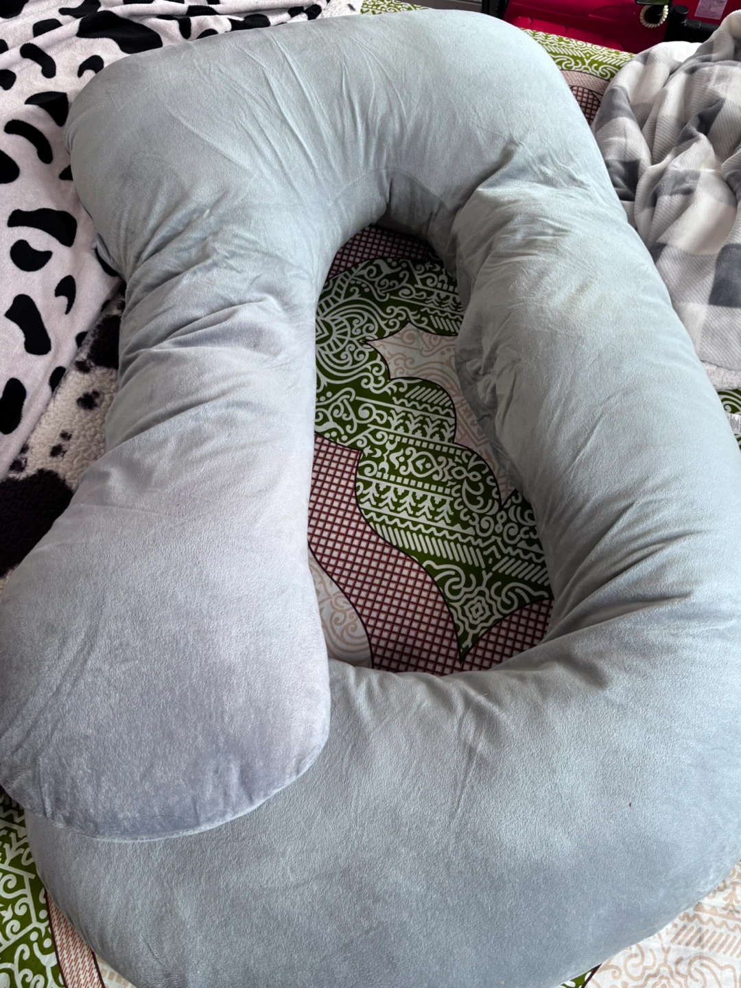 Gray Full Body Pregnancy Pillow - photo 3