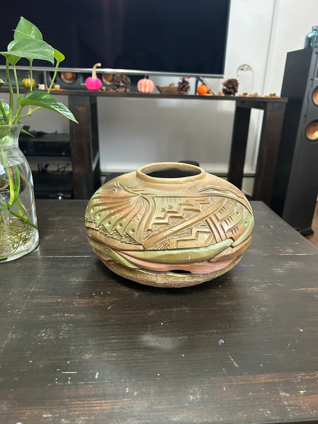 Handmade Pottery Vase image indicator(3)