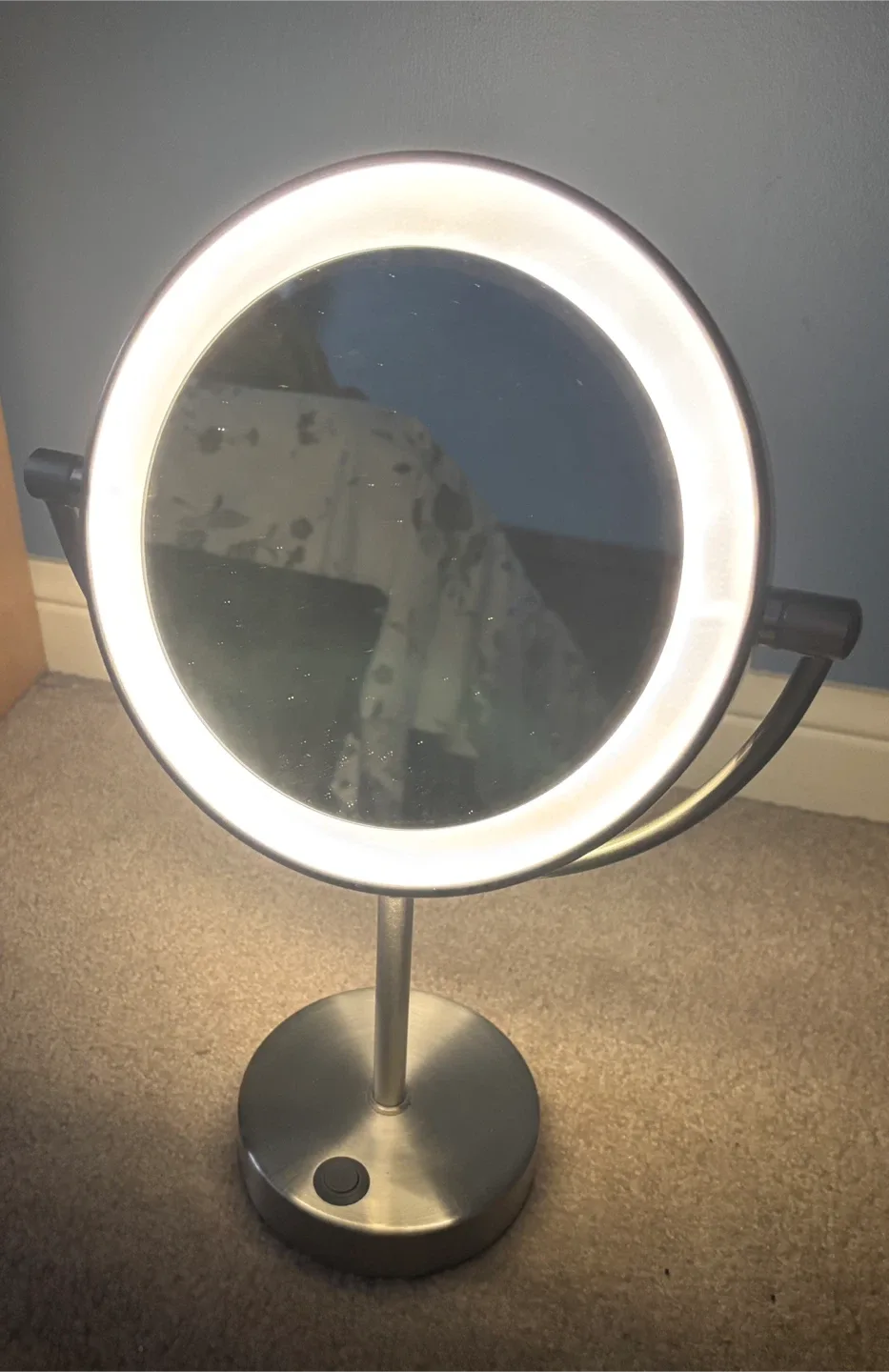 Lighted double-sided Vanity Mirror (8” diameter) #Cleanout image indicator(4)