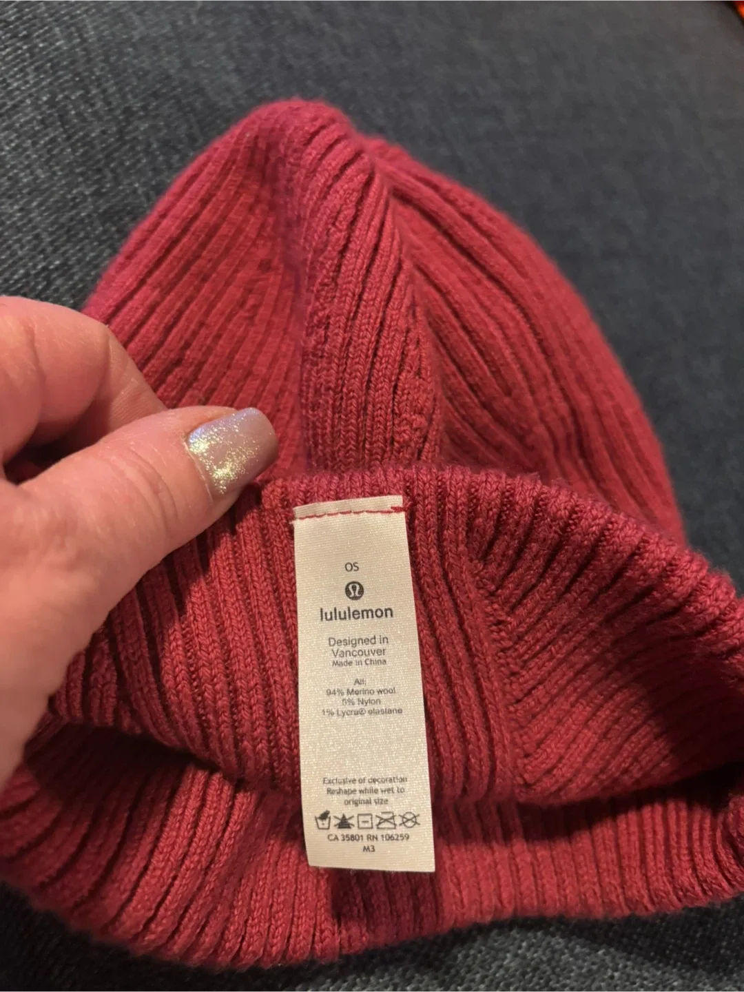 Lululemon Merino Wool Beanie - OS image indicator(2)