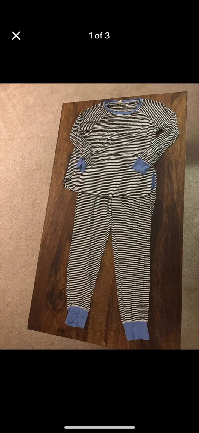 Bamboo women’s Striped lounge Set - Size M #cleanout