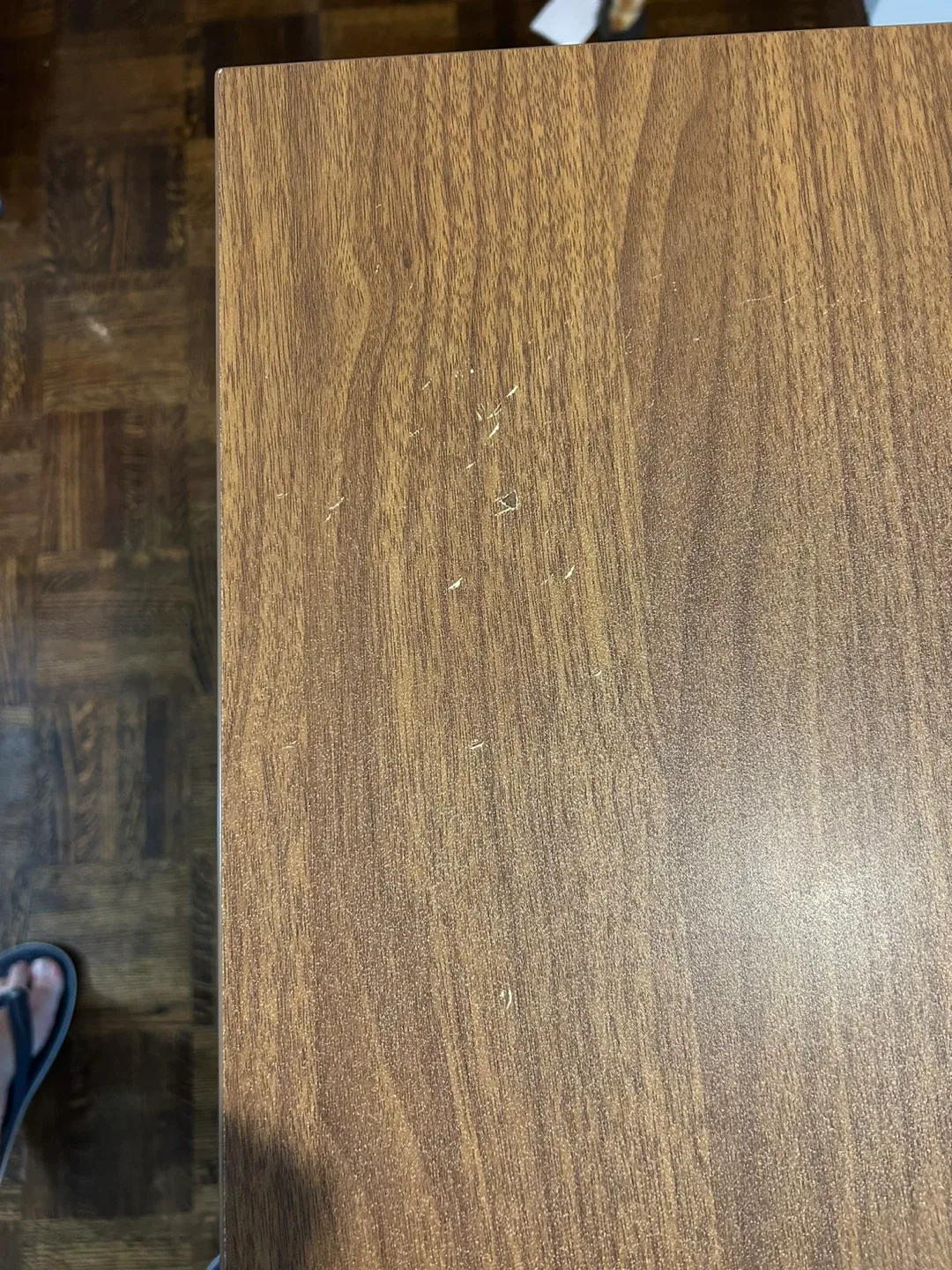 Wood Dining Table with Black Legs image indicator(5)