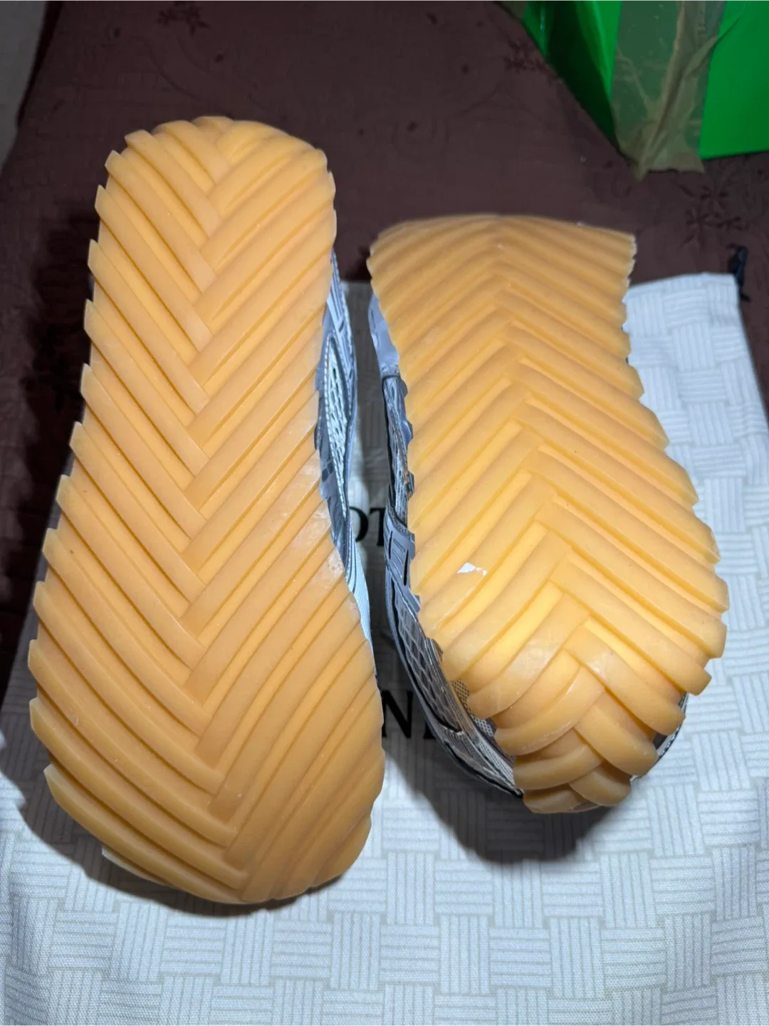 Bottega Veneta Orbit Sneaker Silver V2X40 Size 45 image indicator(3)