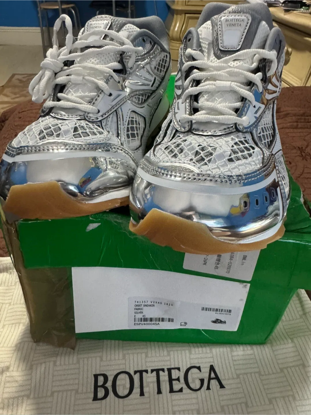 Bottega Veneta Orbit Sneaker Silver V2X40 Size 45 image indicator(2)