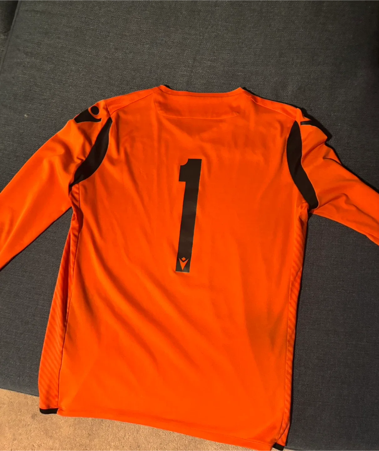 Macron Scotland Goalkeeper Jersey - Orange image indicator(2)