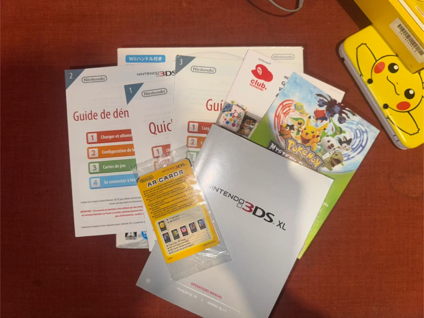 NINTENDO 3DS XL - PIKACHU EDTION image indicator(10)