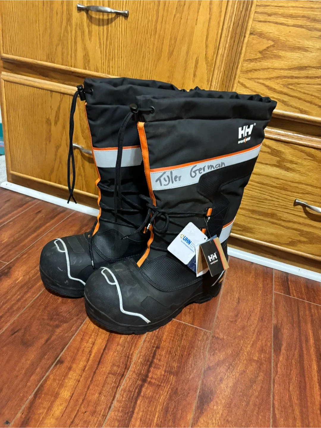 Helly Hansen Workwear Winter Boots - Size 10 image indicator(3)