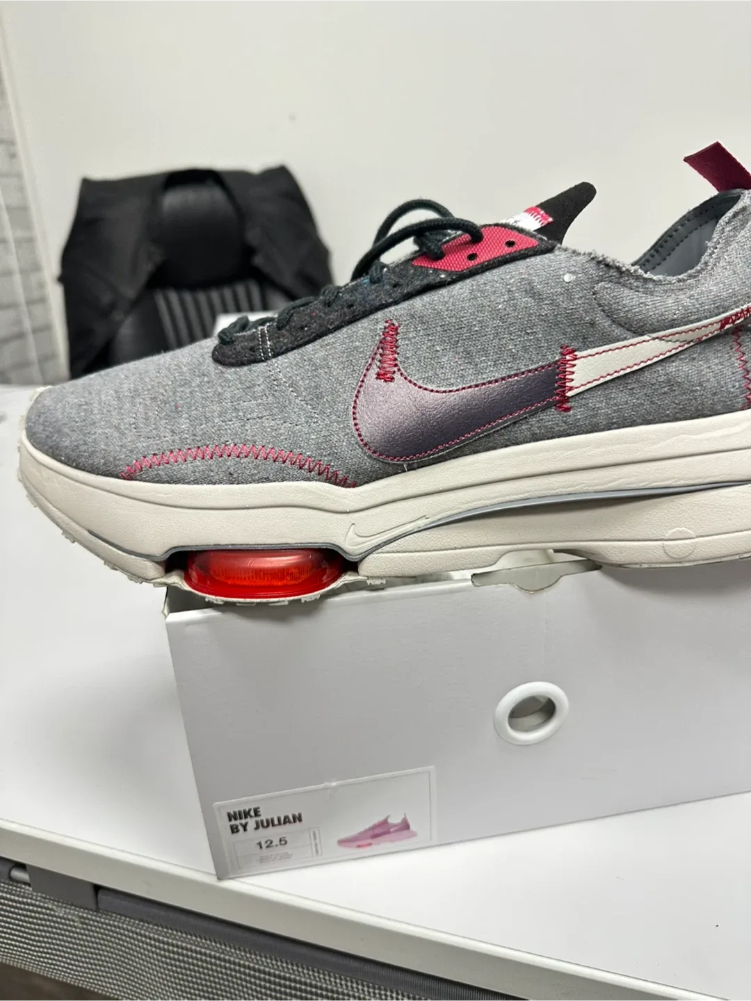 Nike By Julian Sneakers N354 Size 12.5 image indicator(2)