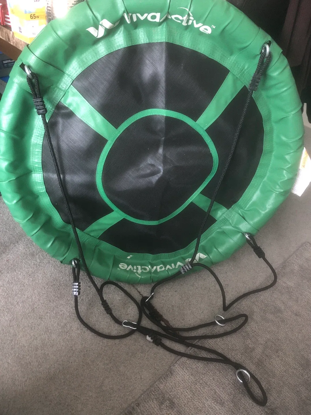 Viva Active Saucer Swing - Green & Black image indicator(2)