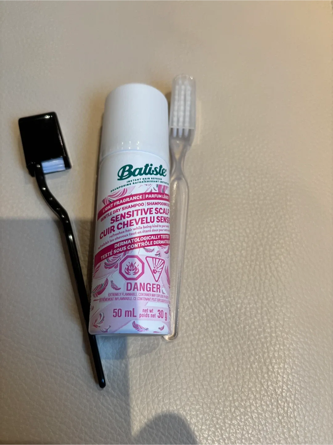 #Cleanout# Batiste dry Shampoo 50ml and toothbrushes image indicator(2)