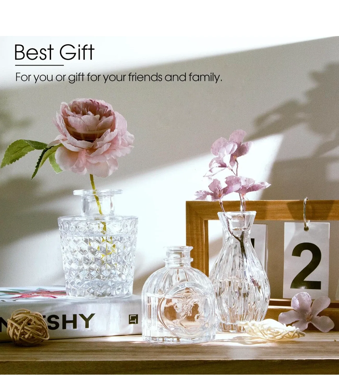 Set of 12 Small Glass Bud Vases image indicator(5)