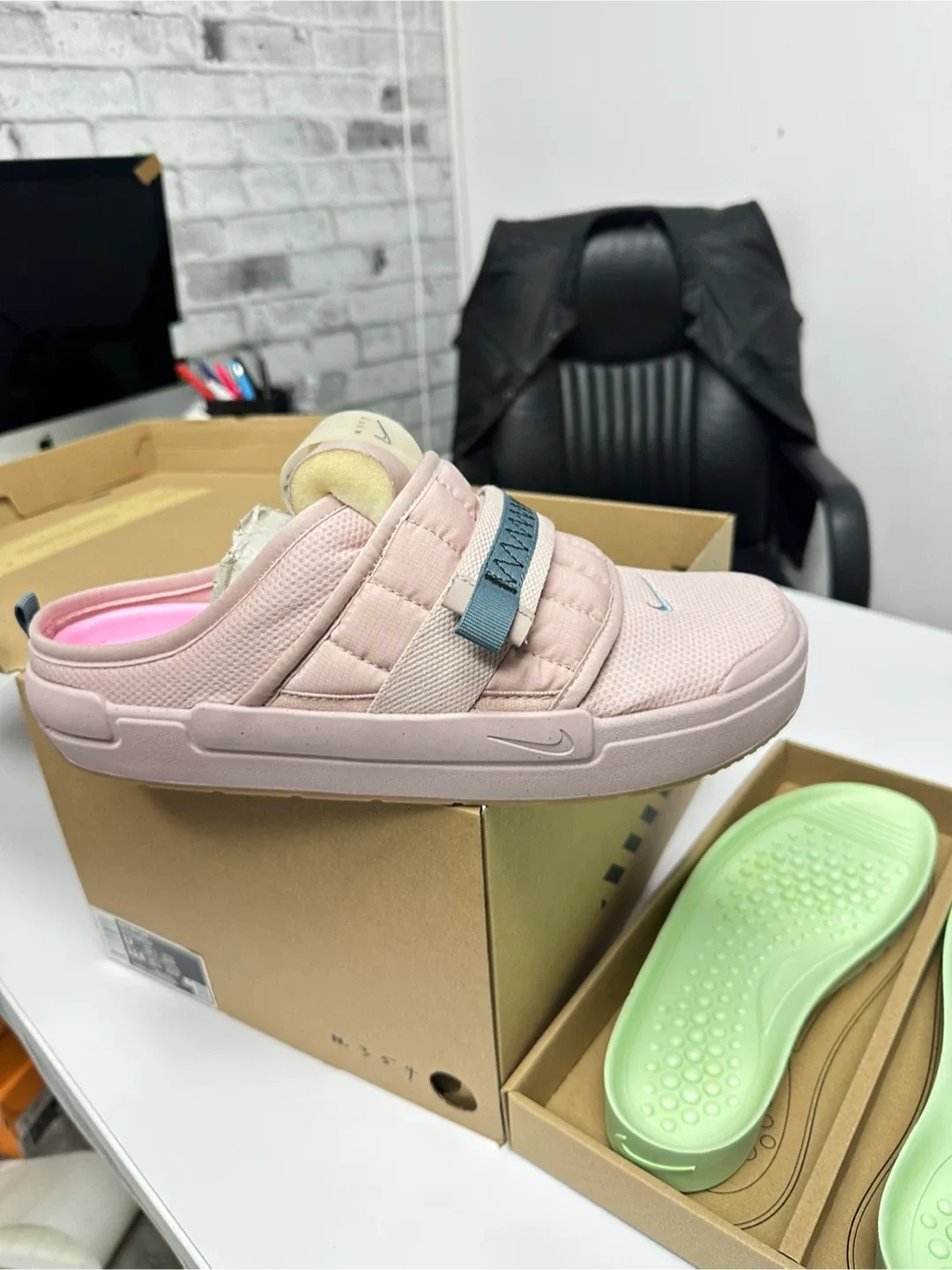 Nike Offline 2.0 Pink Mule with Box