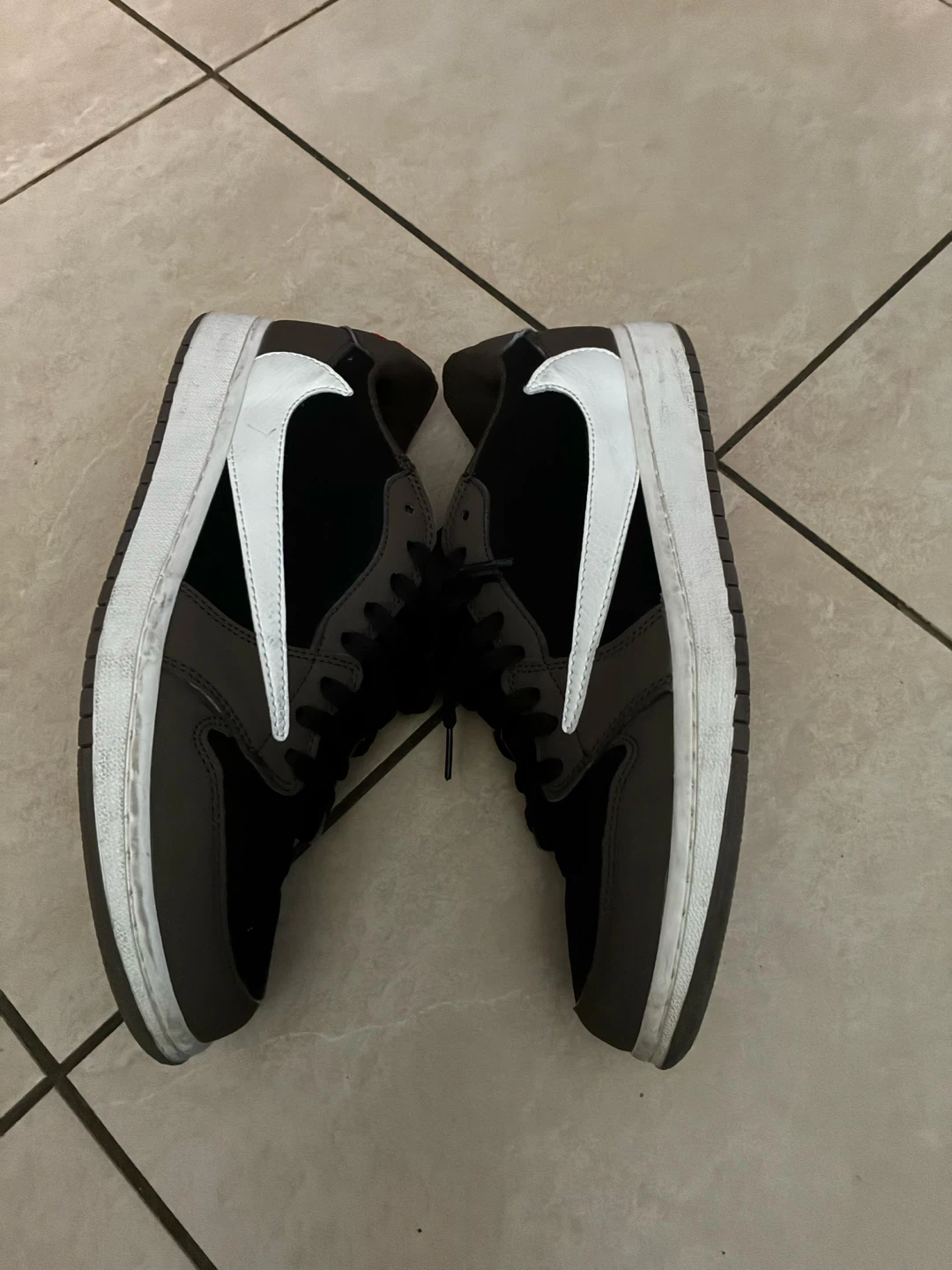 Nike Air Jordan 1 Low Travis Scott