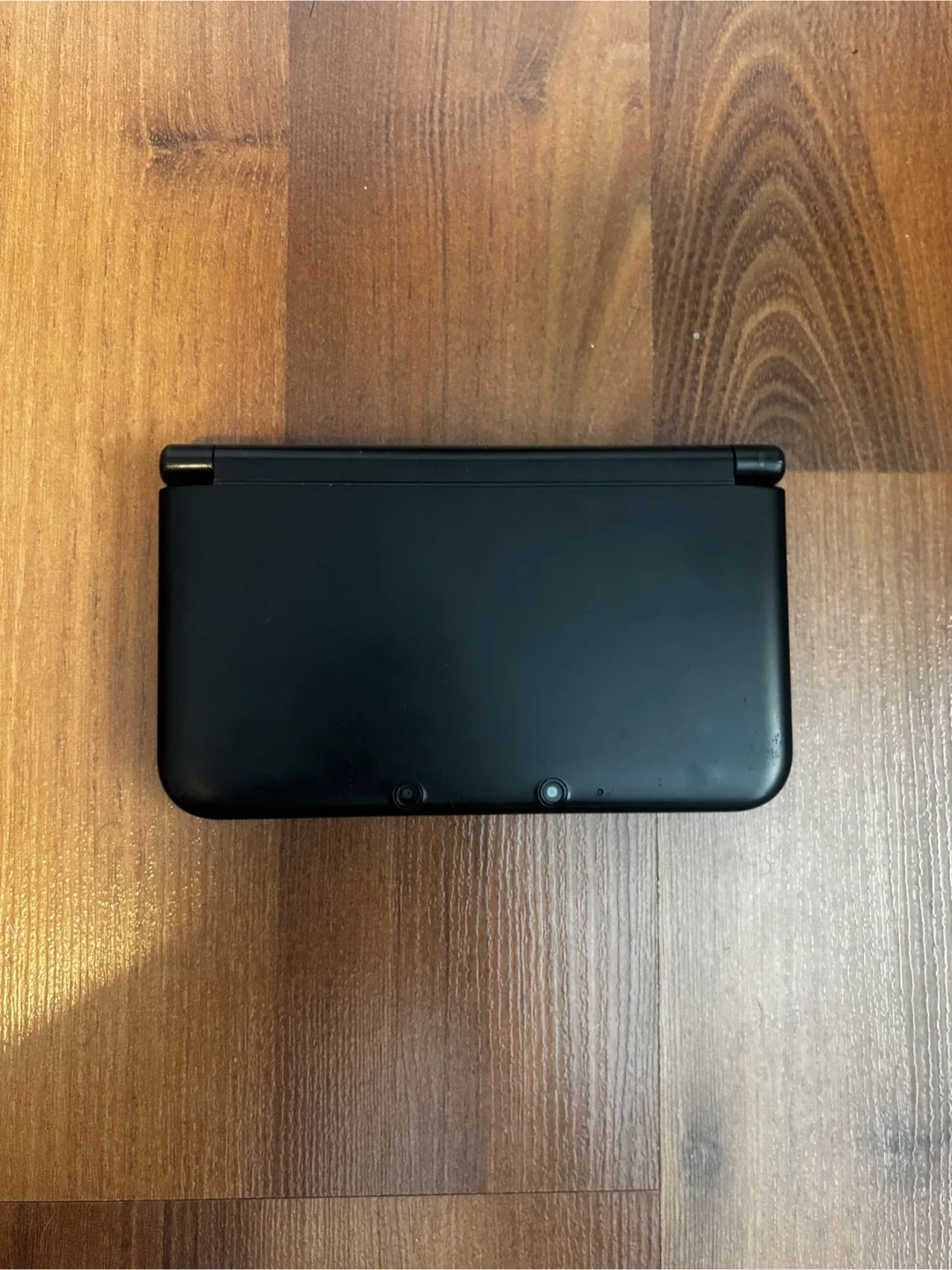 Nintendo 3DS LL Black Modded + 32GB SD image indicator(2)