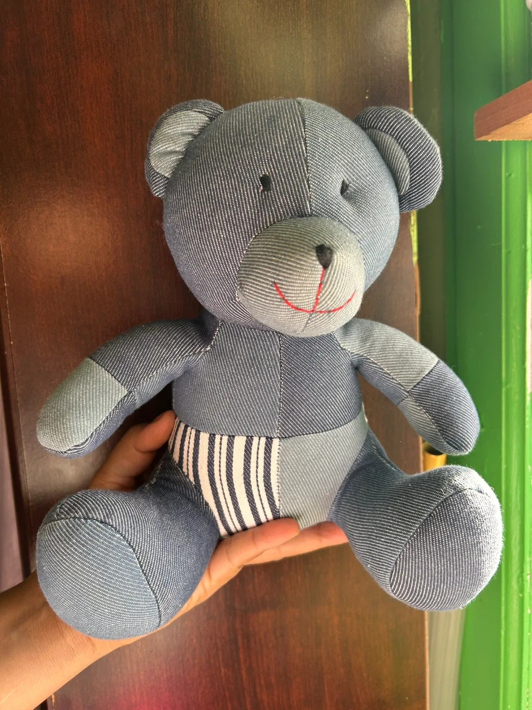 Levi’s bear plushie