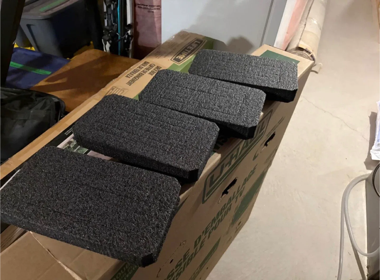 TV Moving Box up to 70” image indicator(2)