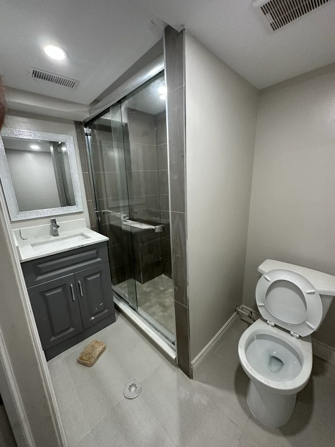 1 Bedroom 1 Bathroom Basement seperate enterance image indicator(6)