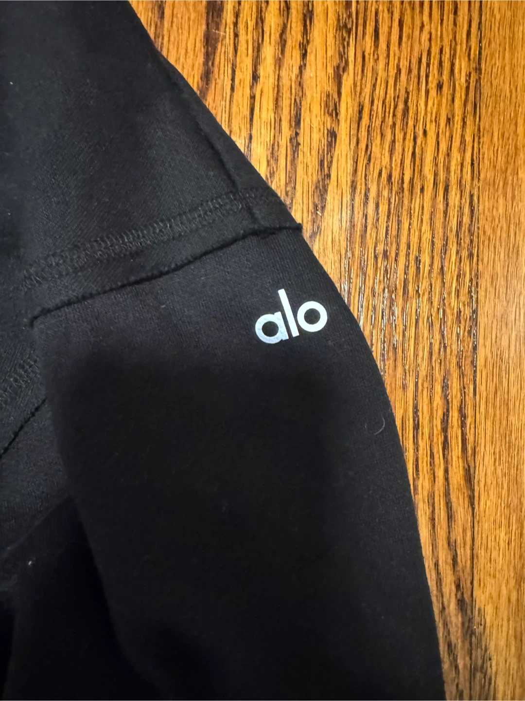 ALO Yoga Cropped Hoodie Sweater - photo 4