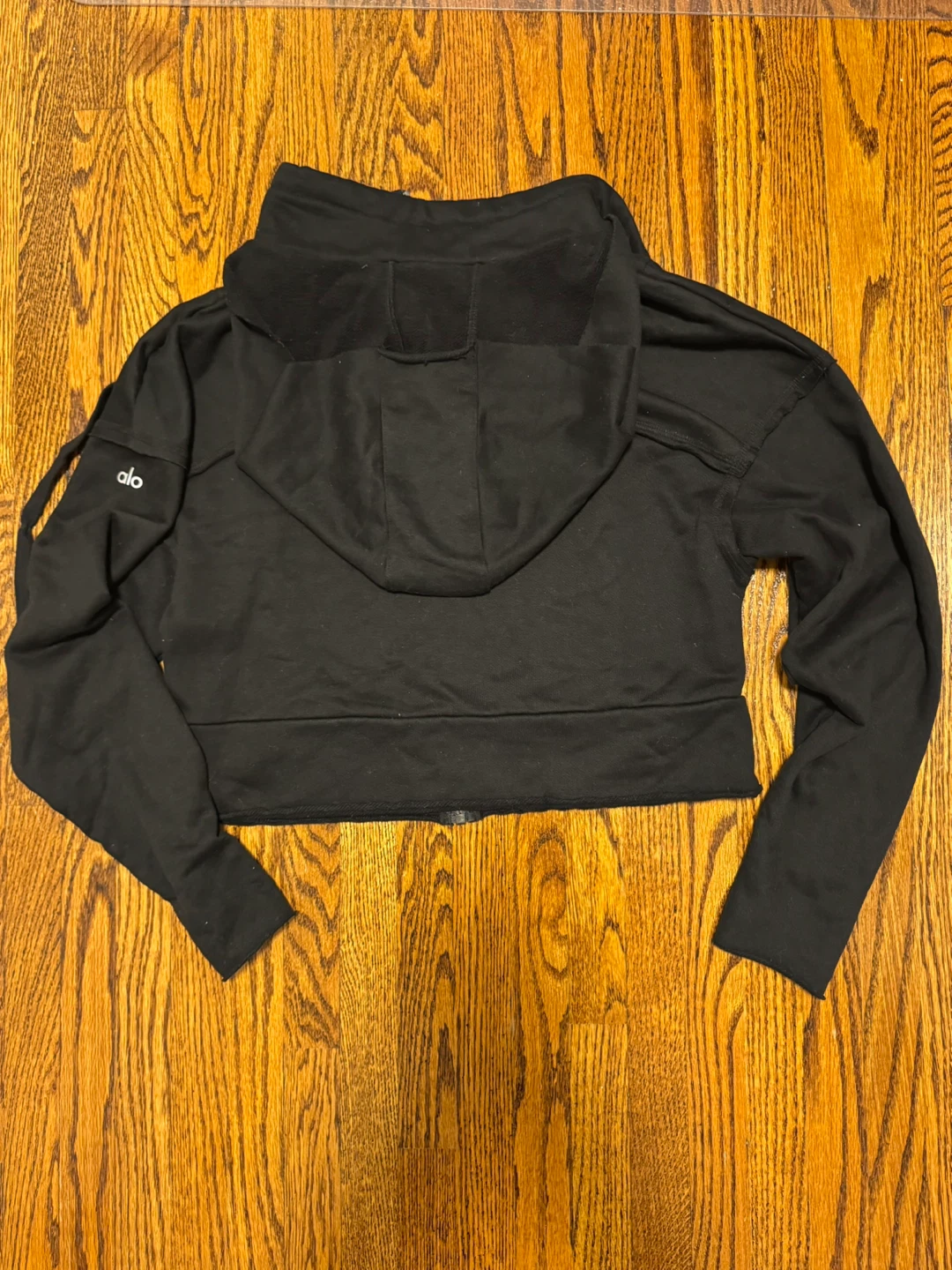 ALO Yoga Cropped Hoodie Sweater - photo 2