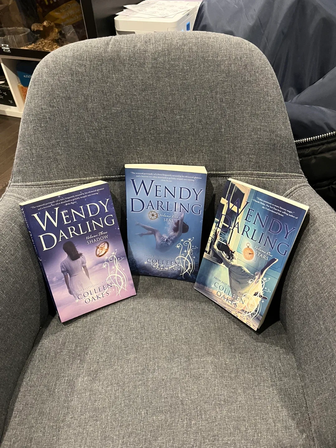 Books for sale image indicator(6)