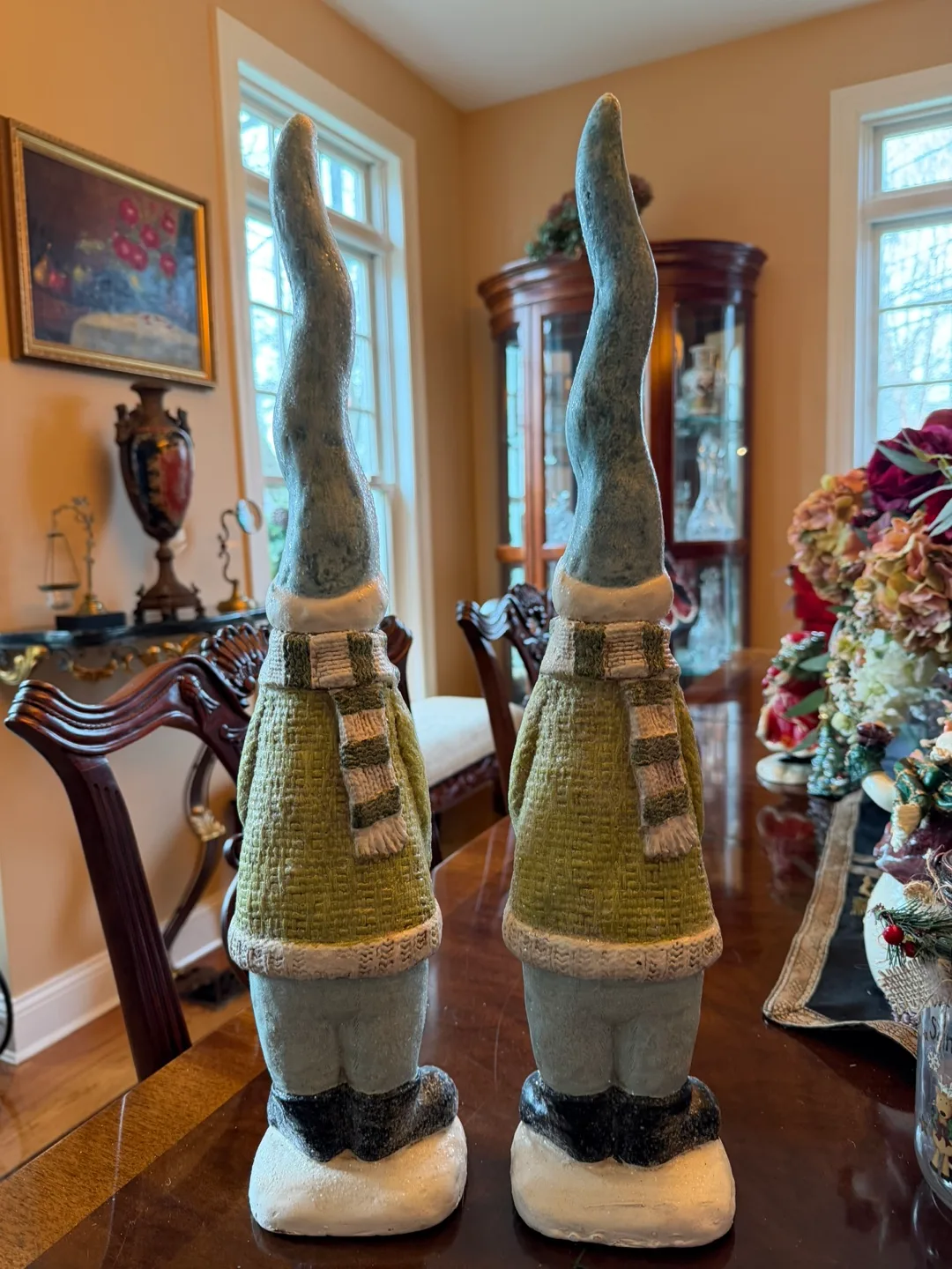 22” Snowman Figurines - Set of 2 image indicator(2)