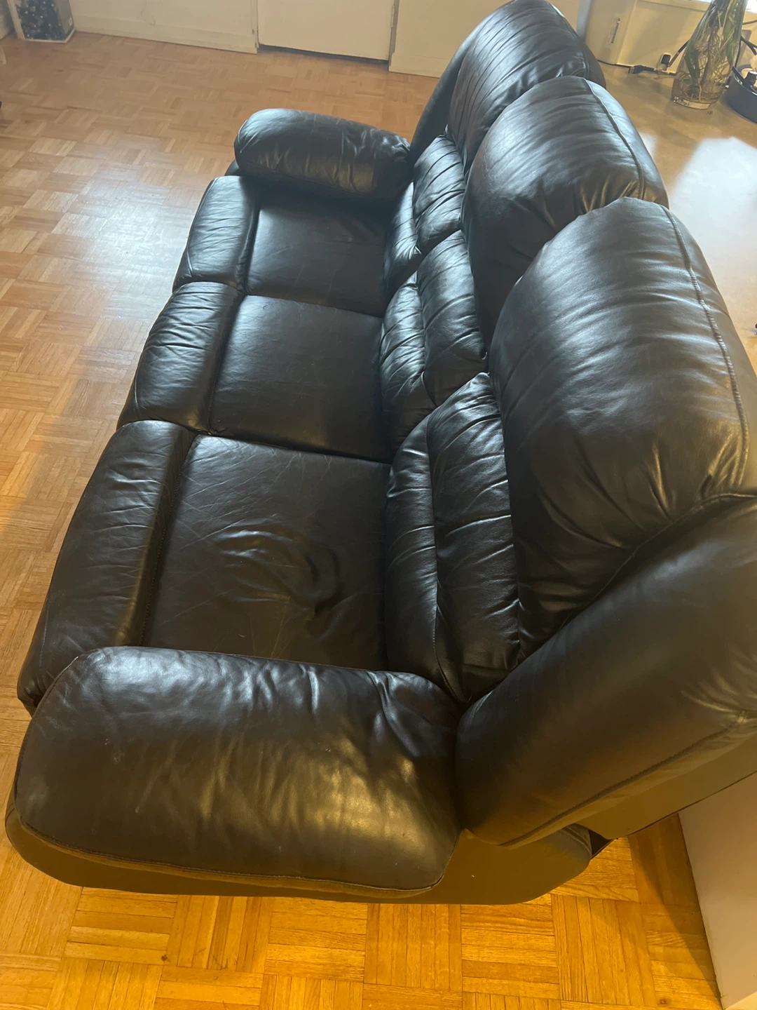 Black Leather Reclining Sofa - photo 4