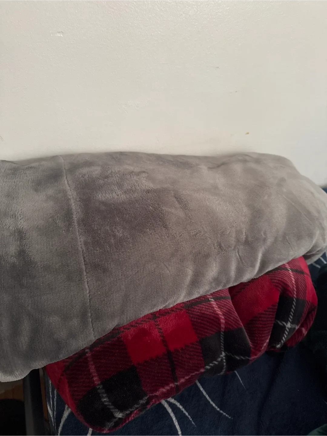 Assorted Blankets - Grey and Plaid