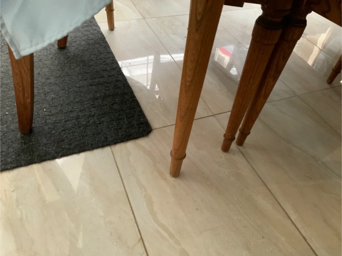 Wooden Dining Table with 6 Chairs #cleanout image indicator(4)